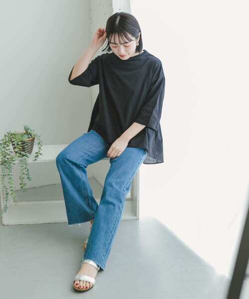 ITEMS URBANRESEARCH（アイテムズ アーバンリサーチ）の「バックギャザーTシャツ（Tシャツ/カットソー・レディース・チャコールグレー/ホワイト/ブラック/グレー系その他・FREE）」の19枚目の写真