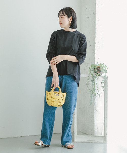 ITEMS URBANRESEARCH（アイテムズ アーバンリサーチ）の「バックギャザーTシャツ（Tシャツ/カットソー・レディース・チャコールグレー/ホワイト/ブラック/グレー系その他・FREE）」の20枚目の写真