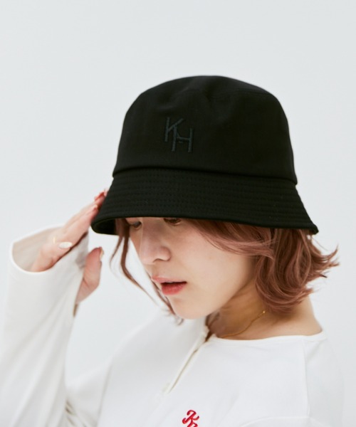 INTER FACTORY（インターファクトリー）の「こなん - 刺繍バケットハット　made in INTER FACTORY（ハット・レディース・ブラック・FREE）」の3枚目の写真