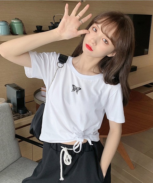 shopnikoniko(ショップニコニコ)の「バタフライ クロップド丈 Tシャツ ショート丈(Tシャツ/カットソー・レディース・ブラック/ホワイト・フリー)」の12枚目の写真