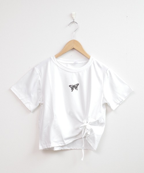 shopnikoniko(ショップニコニコ)の「バタフライ クロップド丈 Tシャツ ショート丈(Tシャツ/カットソー・レディース・ブラック/ホワイト・フリー)」の9枚目の写真