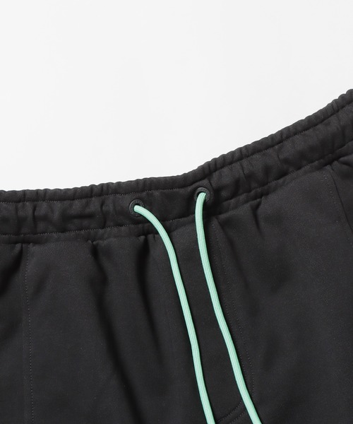 Calvin Klein(カルバン・クライン)の「Calvin Klein/カルバンクライン A-SEASONAL MNGM HWK SHORTS ショーツ スウエットパンツ(その他パンツ・メンズ・オフホワイト/ブラック/グリーン・L/M/XL)」の18枚目の写真