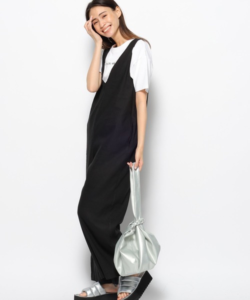 FOREVER 21（フォーエバー トゥエンティーワン）の「アソートサロペット（サロペット/オーバーオール・レディース・ブラック・FREE）」の15枚目の写真
