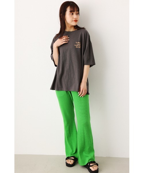 RODEO CROWNS WIDE BOWL（ロデオクラウンズワイドボウル）の「Hot dog gives Tシャツ（Tシャツ/カットソー・レディース・ホワイト/チャコールグレー/ライトイエロー・FREE）」の5枚目の写真