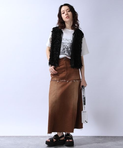 JEANASIS(ジーナシス)の「シアーベロアフリンジベスト/967884(ベスト・レディース・ホワイト/ブラック/グレー・FREE)」の4枚目の写真