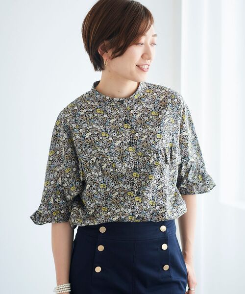 le.coeur blanc（ルクールブラン）の「リバティプリントフリルブラウス（シャツ/ブラウス・レディース・ブラック系その他/ブルー系その他2・38）」の20枚目の写真