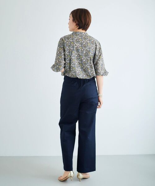 le.coeur blanc（ルクールブラン）の「リバティプリントフリルブラウス（シャツ/ブラウス・レディース・ブラック系その他/ブルー系その他2・38）」の5枚目の写真