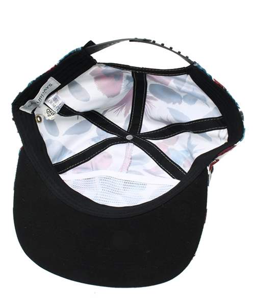 Saturdays NYC(サタデーズ ニューヨークシティ )の「SATURDAYS SURF NYC / “Waylon Bali” キャップ(キャップ・メンズ・ホワイト/その他1・ONE SIZE)」の6枚目の写真