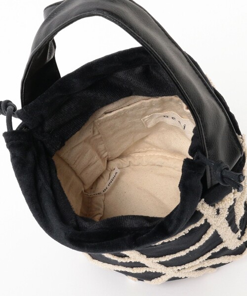 Ray BEAMS（レイビームス）の「beej × Ray BEAMS / 別注 Velour ミニ  バッグ（トートバッグ・レディース・ブラック/ブラウン・ONE SIZE）」の8枚目の写真