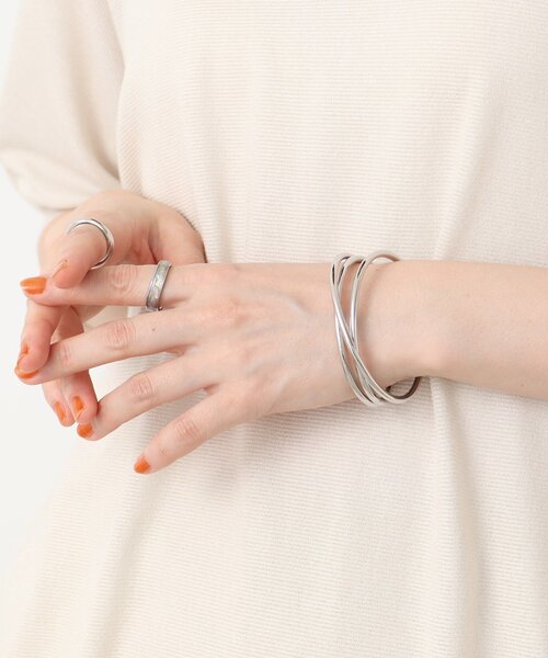 SHOO・LA・RUE（シューラルー）の「◆クロスバングル（ブレスレット・レディース・シルバー/ゴールド・00）」の6枚目の写真