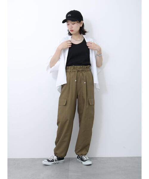 Samansa Mos2 blue(サマンサモスモスブルー)の「◎ダンガリー袖フレアブラウス(シャツ/ブラウス・レディース・ブラック/ネイビー/オフホワイト・F)」の12枚目の写真