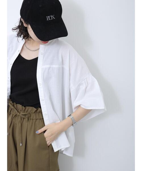 Samansa Mos2 blue(サマンサモスモスブルー)の「◎ダンガリー袖フレアブラウス(シャツ/ブラウス・レディース・ブラック/ネイビー/オフホワイト・F)」の13枚目の写真