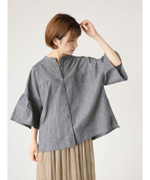 Samansa Mos2 blue(サマンサモスモスブルー)の「◎ダンガリー袖フレアブラウス(シャツ/ブラウス・レディース・ブラック/ネイビー/オフホワイト・F)」の21枚目の写真