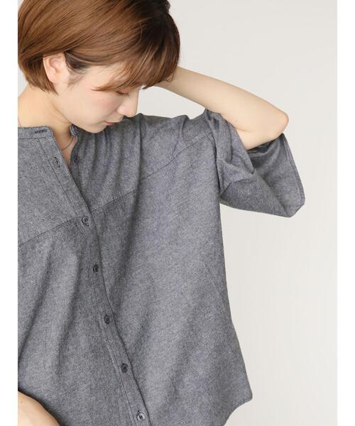 Samansa Mos2 blue(サマンサモスモスブルー)の「◎ダンガリー袖フレアブラウス(シャツ/ブラウス・レディース・ブラック/ネイビー/オフホワイト・F)」の8枚目の写真