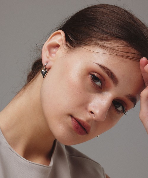 CENE(セネ)の「【CENE】セネ/ラインハートフープイヤリング(イヤリング・レディース・ゴールド/シルバー・FREE)」の20枚目の写真