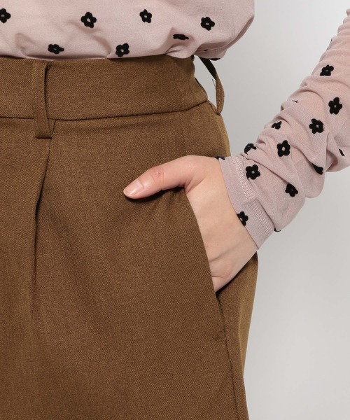 LOWRYS FARM（ローリーズファーム）の「ウールライクタックショートパンツ  969402（その他パンツ・レディース・ブラウン/アイボリー/ブラック・FREE）」の17枚目の写真