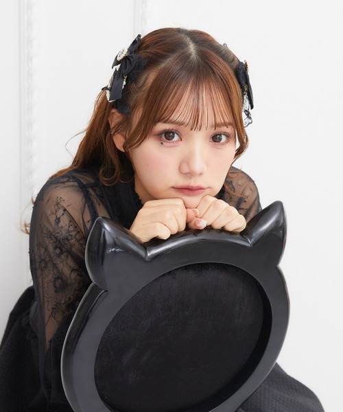 ROJITA(ロジータ)の「レースレイヤードパールチェーンヘアクリップSET(バレッタ/ヘアクリップ・レディース・パープル/ブラック/ピンク/ホワイト・FREE)」の5枚目の写真