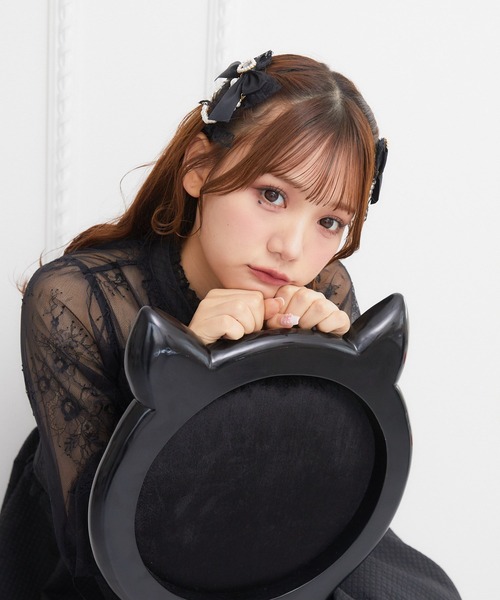 ROJITA(ロジータ)の「レースレイヤードパールチェーンヘアクリップSET(バレッタ/ヘアクリップ・レディース・パープル/ブラック/ピンク/ホワイト・FREE)」の6枚目の写真