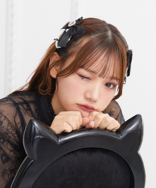 ROJITA(ロジータ)の「レースレイヤードパールチェーンヘアクリップSET(バレッタ/ヘアクリップ・レディース・パープル/ブラック/ピンク/ホワイト・FREE)」の11枚目の写真