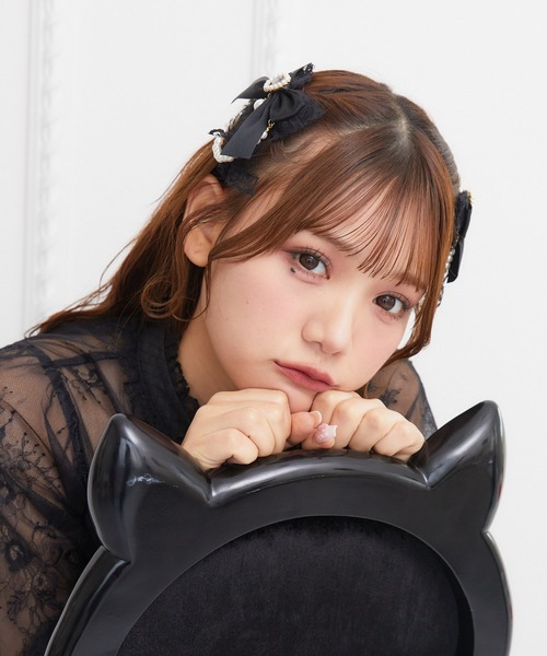 ROJITA(ロジータ)の「レースレイヤードパールチェーンヘアクリップSET(バレッタ/ヘアクリップ・レディース・パープル/ブラック/ピンク/ホワイト・FREE)」の12枚目の写真