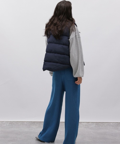 LAKOLE（ラコレ）の「ショートパファーベスト / 966825（ダウンベスト・レディース・ネイビー/ベージュ/ブラウン・SMALL/MEDIUM）」の16枚目の写真