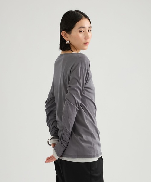 Chaos（カオス）の「Chaos(カオス)/ソフィアTシャツ（Tシャツ/カットソー・レディース・グレー/ブラック/ホワイト/サックスブルー・FREE）」の22枚目の写真