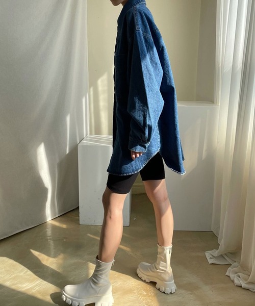 ANOTHER S（アナザーエス）の「デニムワイドカラーシャツ（シャツ/ブラウス・レディース・ブルー・FREE）」の5枚目の写真