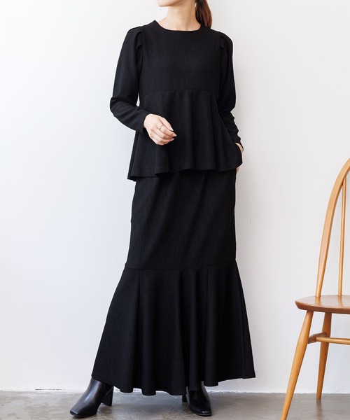 mili an deni（ミリアンデニ）の「ブリスタークレープペプラムトップス（シャツ/ブラウス・レディース・ブラック/アイボリー・L/M）」の5枚目の写真