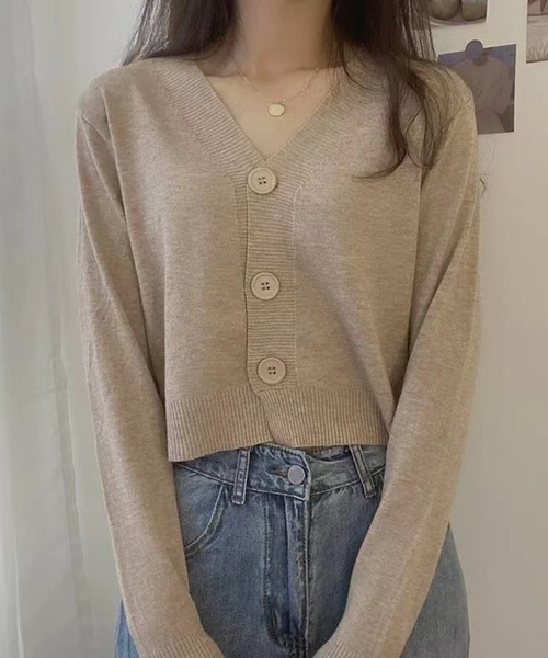 Silly（シリー）の「11 color ビッグボタンニットカーディガン（カーディガン/ボレロ・レディース・イエロー/アイボリー/ライトブルー/パープル/ホワイト/オレンジ/カーキ/ベージュ/ブラック/ピンク/グレー・FREE）」の17枚目の写真