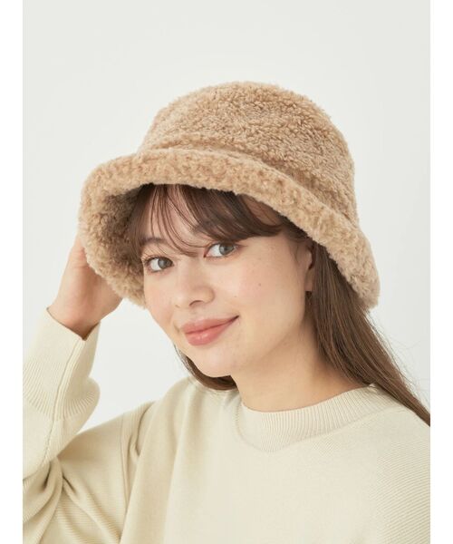 earth music&ecology(アースミュージックアンドエコロジー)の「ボアバケットハット(ハット・レディース・ベージュ/ホワイト/ライトグリーン・FREE)」の10枚目の写真