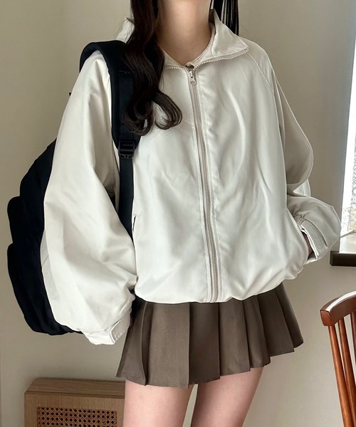 Cham.（チャム）の「古着っぽオーバーサイズジャケット（ブルゾン・レディース・ベージュ・F/M/L）」の5枚目の写真