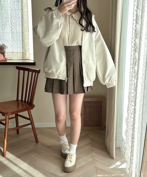 Cham.（チャム）の「古着っぽオーバーサイズジャケット（ブルゾン・レディース・ベージュ・F/M/L）」の7枚目の写真