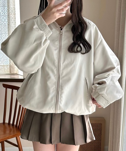 Cham.（チャム）の「古着っぽオーバーサイズジャケット（ブルゾン・レディース・ベージュ・F/M/L）」の8枚目の写真