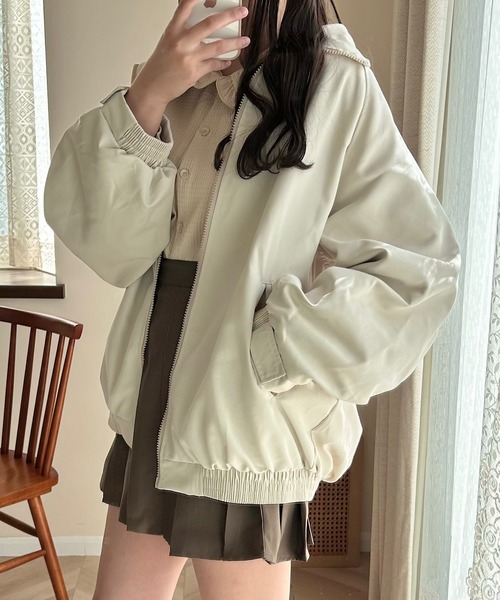 Cham.（チャム）の「古着っぽオーバーサイズジャケット（ブルゾン・レディース・ベージュ・F/M/L）」の13枚目の写真