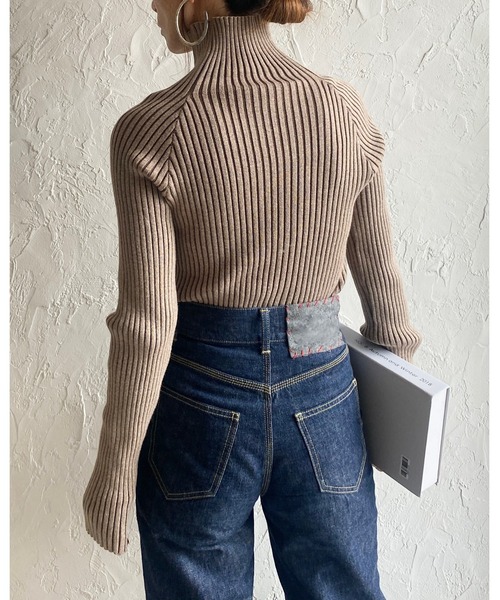 She's Closet(シーズクローゼット)の「ハイネックタイト長袖リブタートルニットプルオーバートップス(ニット/セーター・レディース・グリーン/テラコッタ/グレイッシュベージュ/アイボリー/カーキ/ブラック・FREE)」の11枚目の写真