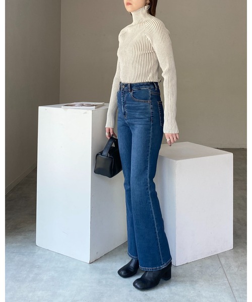 She's Closet(シーズクローゼット)の「ハイネックタイト長袖リブタートルニットプルオーバートップス(ニット/セーター・レディース・グリーン/テラコッタ/グレイッシュベージュ/アイボリー/カーキ/ブラック・FREE)」の19枚目の写真