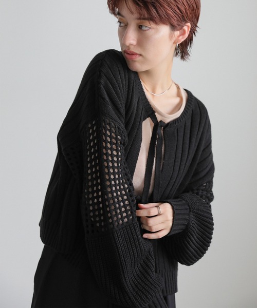 select MOCA(セレクトモカ)の「【ZOZO限定】フロントリボンカーディガン(カーディガン/ボレロ・レディース・ブラック/グレイッシュベージュ・FREE)」の11枚目の写真