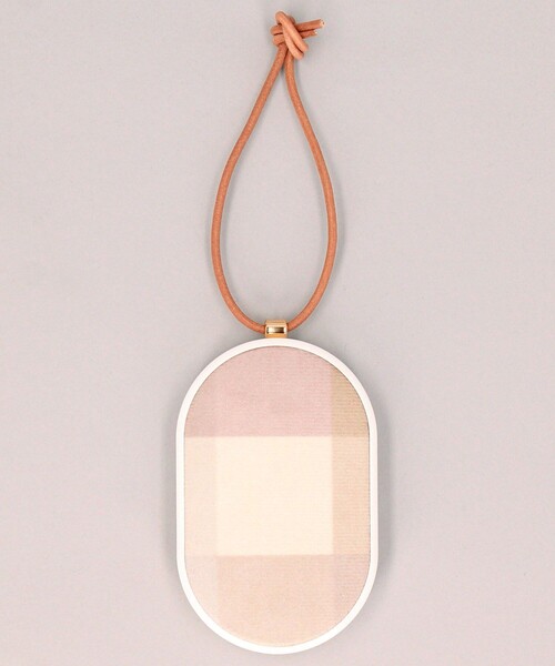 FREAK'S STORE(フリークスストア)の「PRISMATE/プリズメイト 速暖 使い捨てないカイロ モバイルバッテリー付 / 充電式 エコハンドウォーマ(トラベルグッズ・メンズ・ホワイト/ピンク・ONE SIZE)」の9枚目の写真