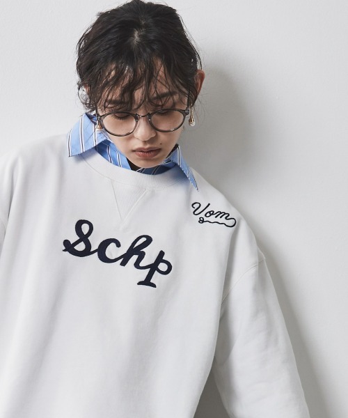 CHIC STYLE（シックスタイル）の「＜大きいサイズ＞綿100%7分袖ロゴ刺しゅうスウェット シックスタイル（スウェット・レディース・オフホワイト/ネイビー/杢グレー・5L/LL/L/3L/4L）」の2枚目の写真