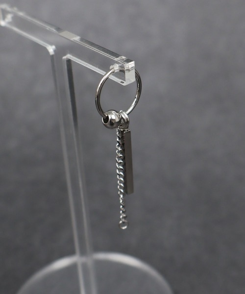 4INT.(フォイント)の「モチーフ ロングピアス(片耳用) / サージカルステンレス316L (金属アレルギー対応)(ピアス(片耳用)・メンズ・A/B・FREE)」の3枚目の写真