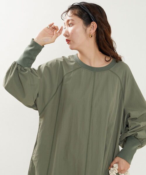 FREAK'S STORE（フリークスストア）の「限定展開　パネル ステッチデザイン ナイロンワンピース（ワンピース・レディース・ナチュラル/ブラック/オリーブ/サックスブルー・SMALL/MEDIUM）」の3枚目の写真