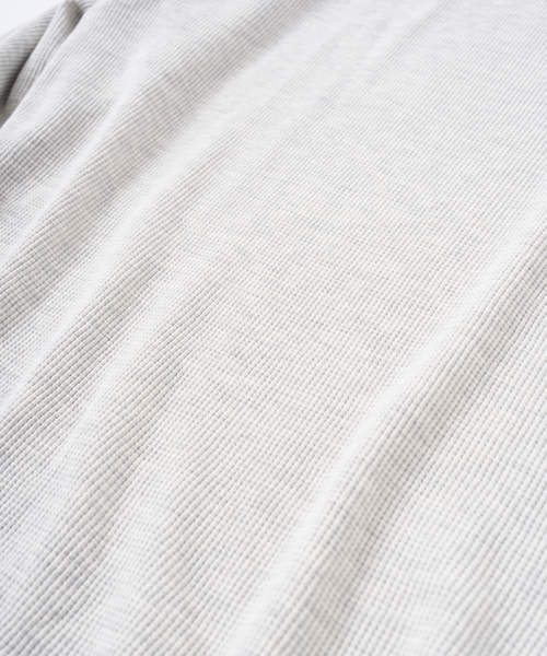 417 EDIFICE（フォーワンセブンエディフィス）の「メランジ ワッフル カットソー（Tシャツ/カットソー・メンズ・ホワイト/ベージュ/チャコールグレー・SMALL/MEDIUM/LARGE）」の11枚目の写真