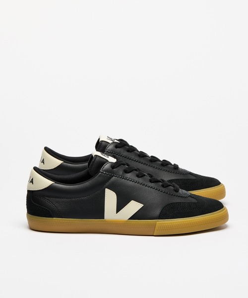 VEJA(ヴェジャ)の「VEJA / "VOLLEY" スニーカー(スニーカー・メンズ・ホワイト系/ホワイト×グレー/ホワイト×ブラウン/シルバー/ブラック/シルバー系・37/38/39/41/42/36/43/40)」の4枚目の写真