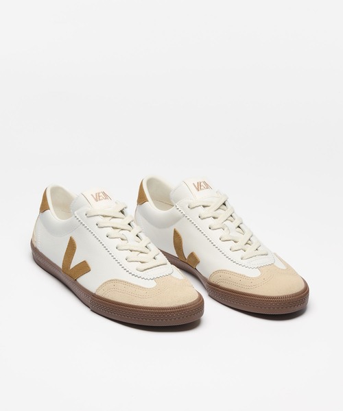VEJA(ヴェジャ)の「VEJA / "VOLLEY" スニーカー(スニーカー・メンズ・ホワイト系/ホワイト×グレー/ホワイト×ブラウン/シルバー/ブラック/シルバー系/イエロー/ホワイト系1/ホワイト系2/イエロー系/ピンク系・37/38/39/41/42/36/43/40)」の21枚目の写真