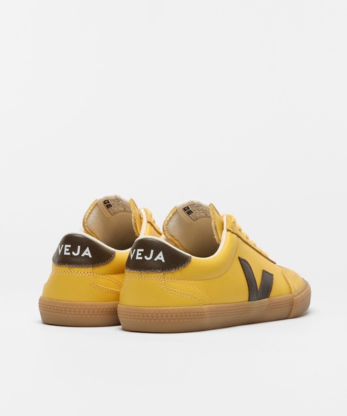 VEJA(ヴェジャ)の「VEJA / "VOLLEY" スニーカー(スニーカー・メンズ・ホワイト系/ホワイト×グレー/ホワイト×ブラウン/シルバー/ブラック/シルバー系・37/38/39/41/42/36/43/40)」の17枚目の写真