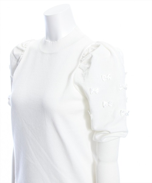 clear(クリア)の「リボン付きパフスリーブニットトップス≪2024SS新作≫(ニット/セーター・レディース・ブラック/オフホワイト/ベージュ・F)」の12枚目の写真