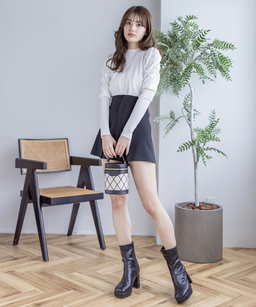 clear(クリア)の「リボン付きパフスリーブニットトップス≪2024SS新作≫(ニット/セーター・レディース・ブラック/オフホワイト/ベージュ・F)」の17枚目の写真