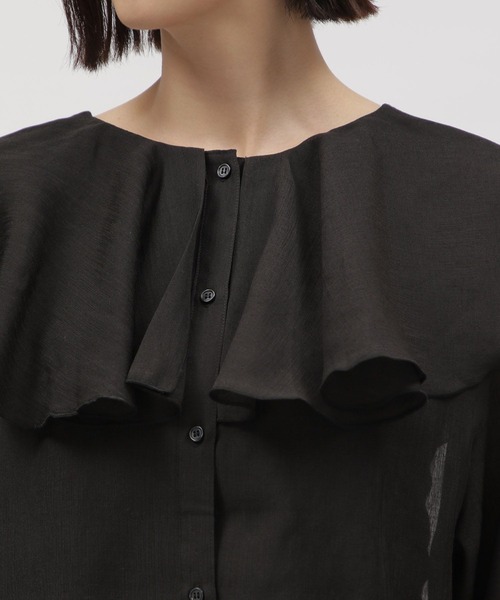 LAKOLE（ラコレ）の「2WAYラッフルシアーブラウス / 112533（シャツ/ブラウス・レディース・ブラック/桜/アイボリー・SMALL/MEDIUM）」の16枚目の写真