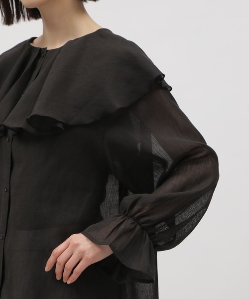 LAKOLE（ラコレ）の「2WAYラッフルシアーブラウス / 112533（シャツ/ブラウス・レディース・ブラック/桜/アイボリー・SMALL/MEDIUM）」の17枚目の写真