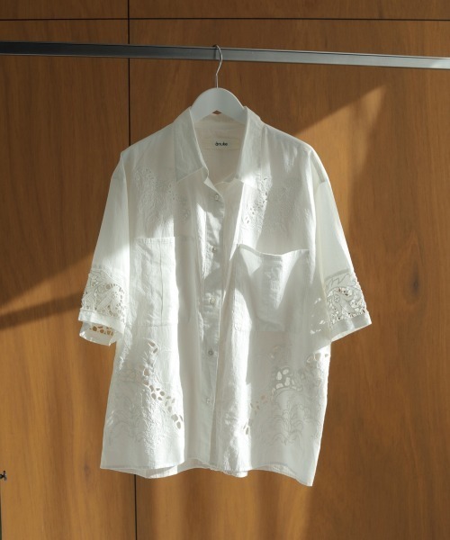 anuke カットワークレースシャツ　ホワイト anuke SALE30%OFF アンヌーク 2025SpringSummer トップス